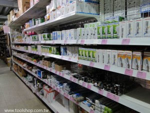 省電燈泡,鹵素燈,杯燈,LED燈泡,工作燈